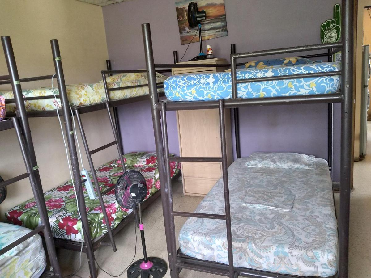 Pacasa Hostel Давид Екстериор снимка